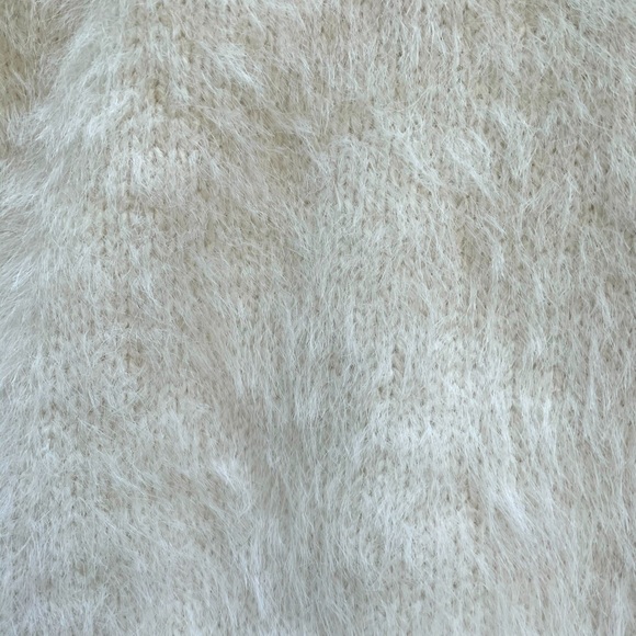 Cozy sweater (pullover) - Picture 4 of 4